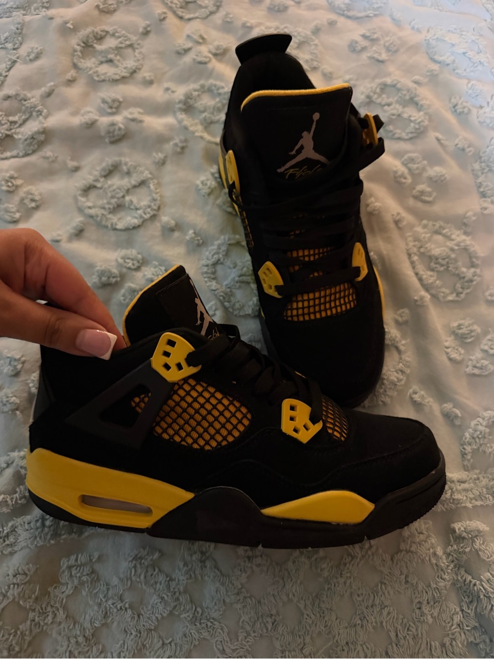 Jordan men’s Black and Yellow Retro-Style Sneakers